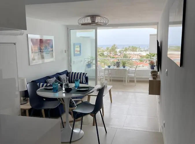 Tamaran Sky بلايا ديل إنغلز